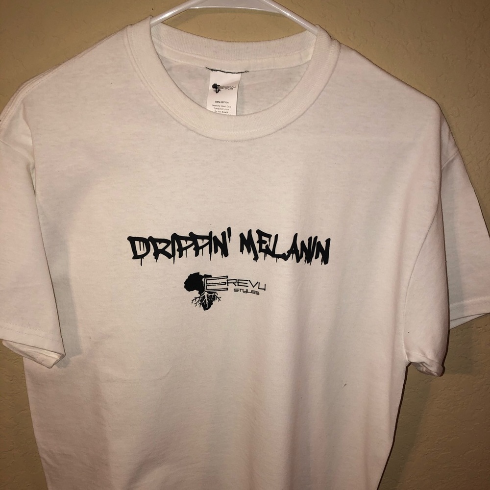 Drippin’ Melanin White Shirt M